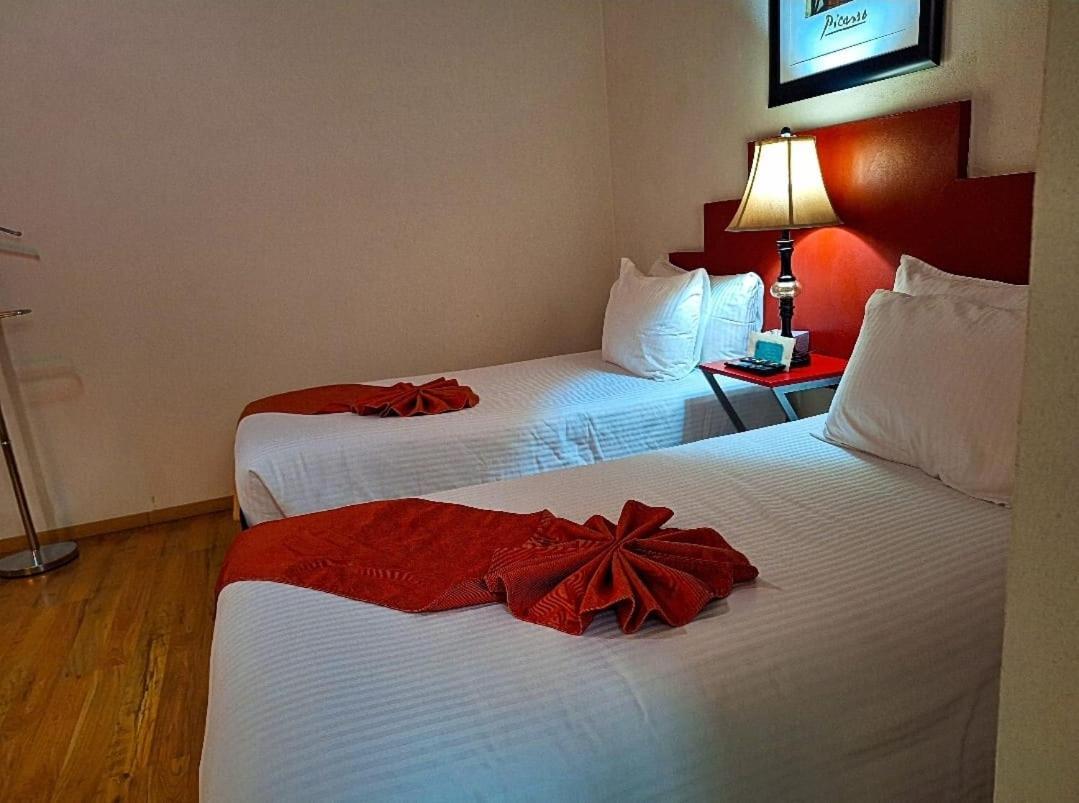 Hotel Del Capitan De Puebla, Departamentos Buitenkant foto